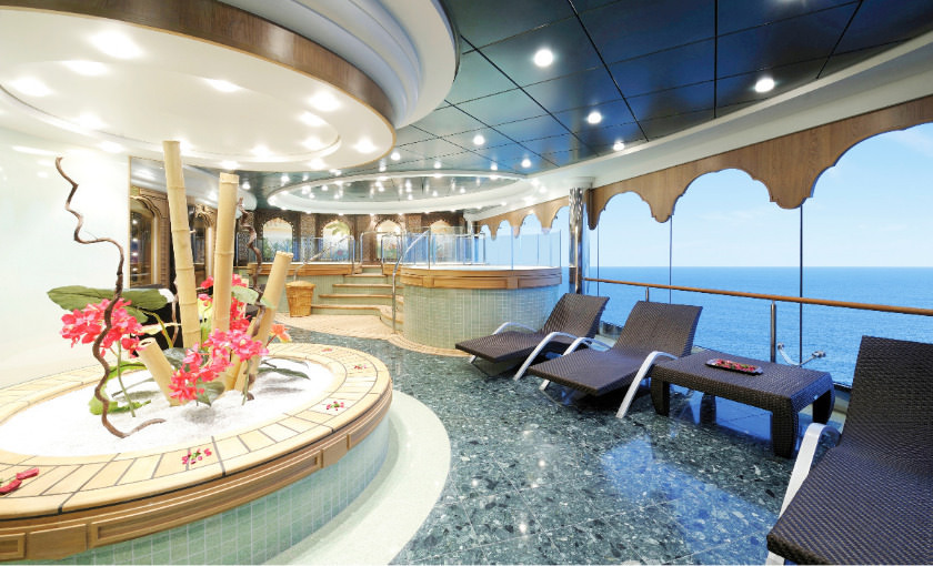 Whirpool met uitzicht op zee van MSC Poesia