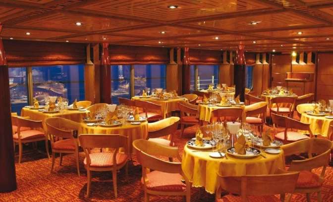 Costa Fortuna restaurant