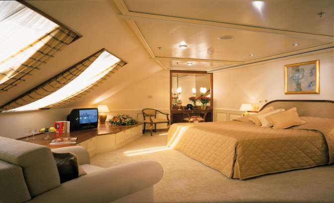 Ruime suite van cruiseschip Silverseas Shadow